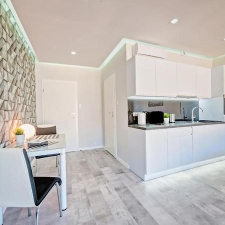 Good Time Apartments - Boznicza 1 I Male Garbary 8 Poznań Eksteriør billede