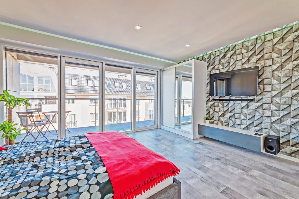 Good Time Apartments - Boznicza 1 I Male Garbary 8 Poznań Eksteriør billede