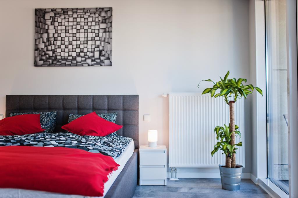 Good Time Apartments - Boznicza 1 I Male Garbary 8 Poznań Eksteriør billede