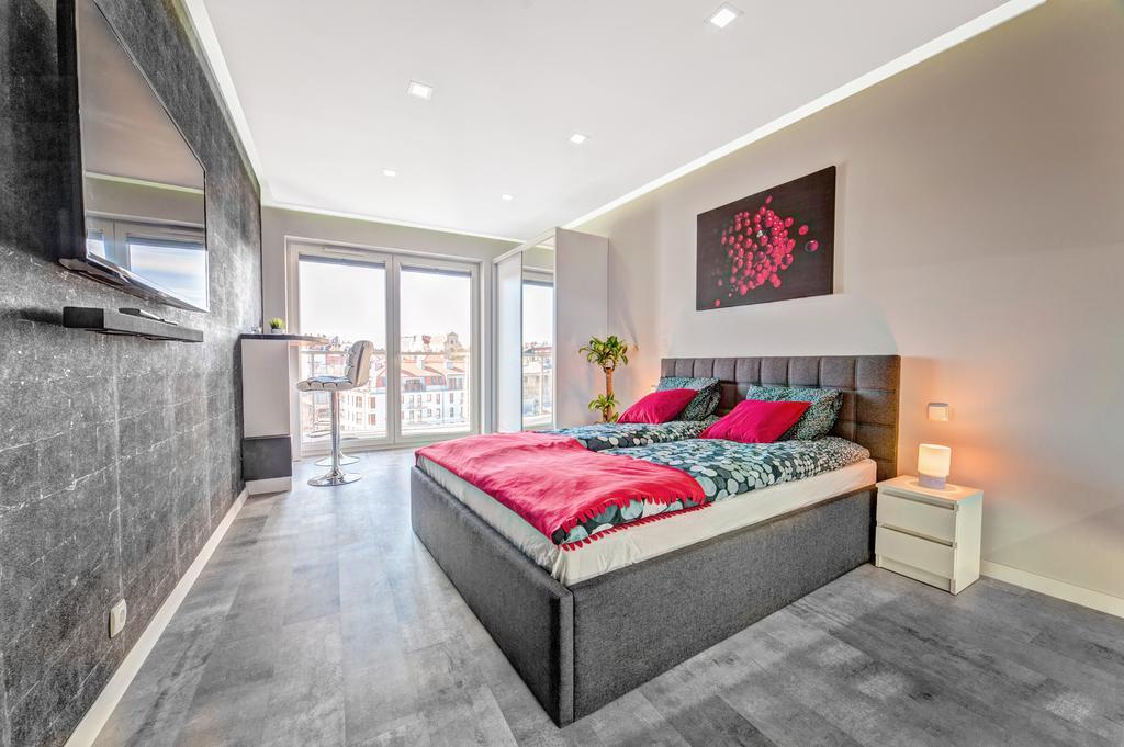 Good Time Apartments - Boznicza 1 I Male Garbary 8 Poznań Eksteriør billede